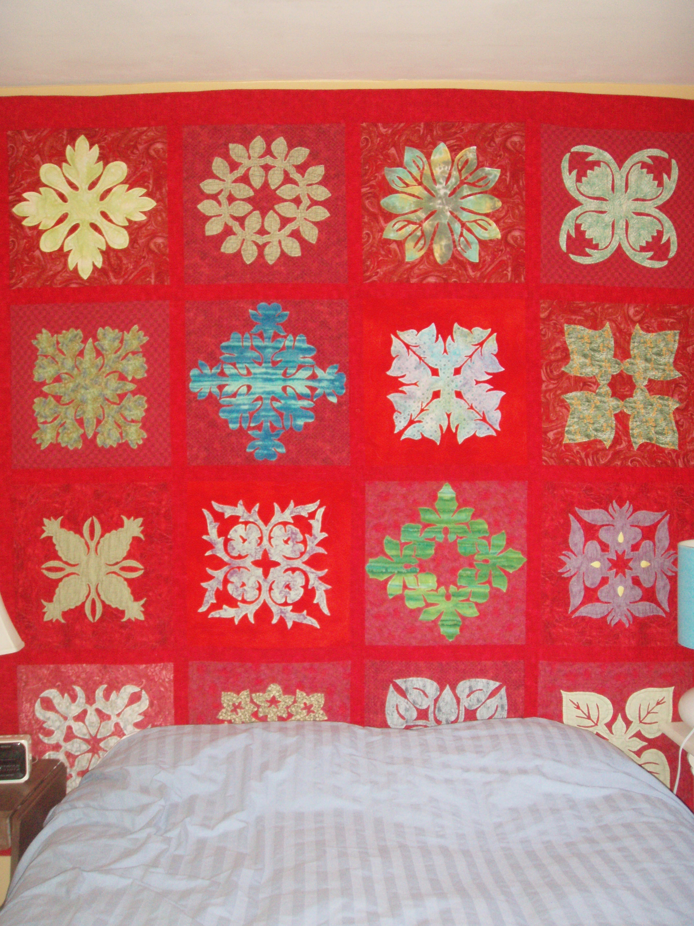 Red Hawaiian, 96” x 96’, Philadelphia 2012. (Rafferty-King Collection)